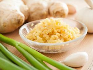 早吃姜?jiǎng)賲?？吃姜的功效你不得不? /></a> </div>
                  <div   id=