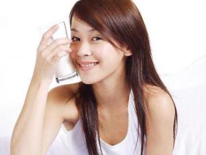夏日喝酸奶有哪些禁忌？酸奶喝錯了和毒藥沒區(qū)別