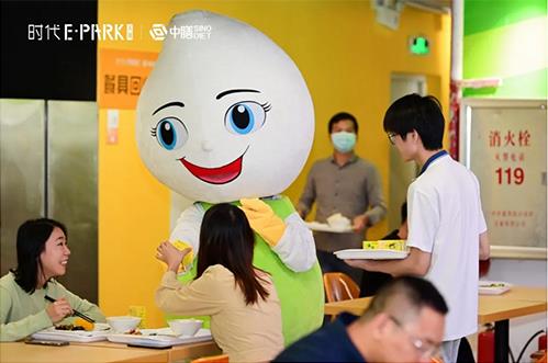 又雙叒叕一家星級(jí)網(wǎng)紅中膳健康食堂開(kāi)業(yè)!“HDNH”健康理念造不?