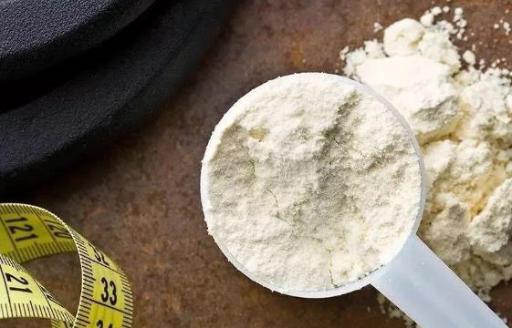 吃蛋白粉需要注意什么?哪些人適合服用蛋白粉?
