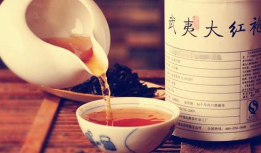 大紅袍茶湯是紅色嗎?大紅袍用什么茶具泡?