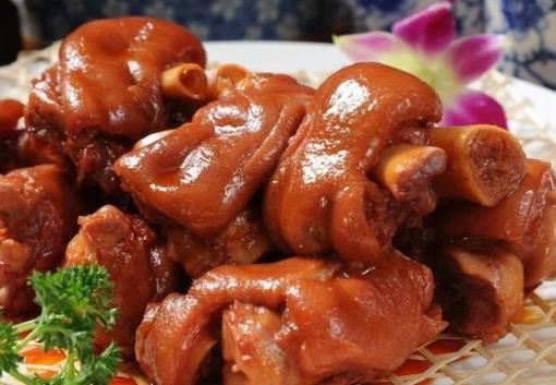買豬蹄怎么看是前蹄還是后蹄?豬蹄前腿肉多還是后腿肉多