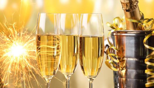 香檳和葡萄酒有什么區(qū)別?香檳和起泡酒的區(qū)別