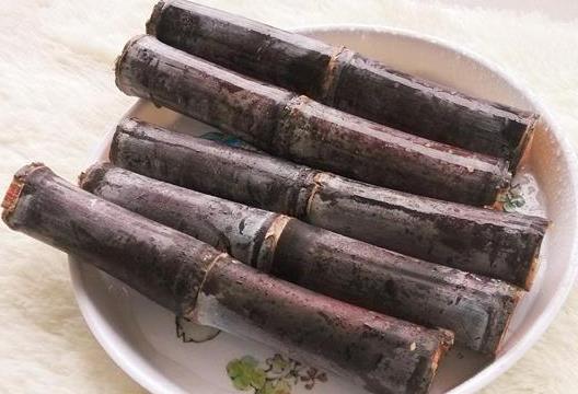 甘蔗放冰箱里可以放幾天?甘蔗放了兩天表面有紅點(diǎn)還能吃嗎