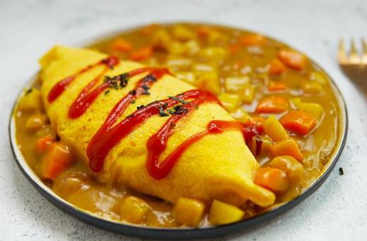 吃咖喱蛋包飯會(huì)上火嗎?咖喱蛋包飯熱量高嗎?
