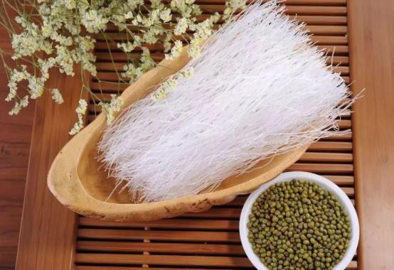 泡過的粉絲隔夜還能吃嗎?減肥期間能吃粉絲嗎?