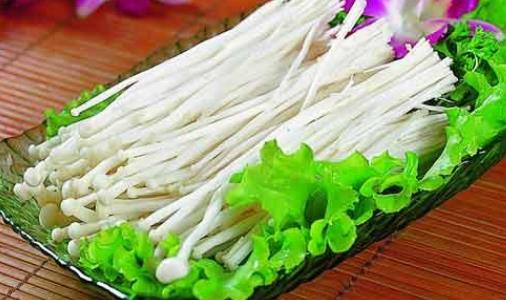 吃金針菇需要注意什么?吃金針菇有哪些好處?
