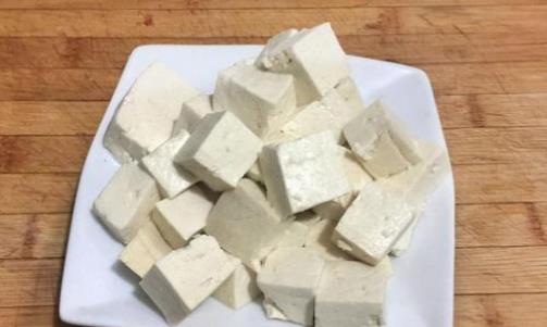 豆腐不要和什么一起吃?哪些人不宜吃豆腐?