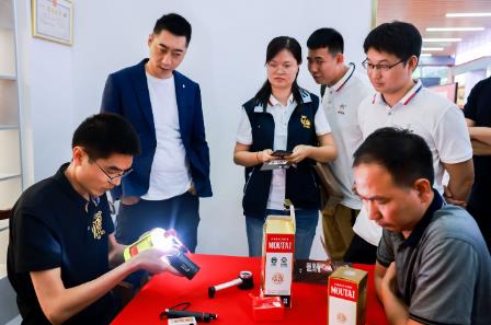 廈門京東酒世界禾祥西店盛大開業(yè),持續(xù)推動(dòng)集團(tuán)發(fā)展戰(zhàn)略落地