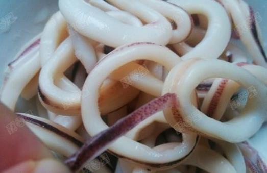 魷魚有哪些營養(yǎng)價(jià)值?吃魷魚會(huì)上火嗎?