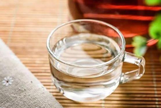 開水兌冷開水喝有害嗎?二次燒開的水能喝嗎?