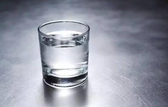 熱開水混合涼水喝可以嗎?喝二次燒開的水有害嗎?