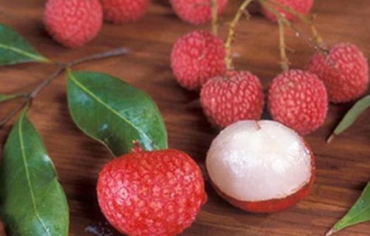天天吃荔枝會(huì)怎樣?孕婦吃荔枝對(duì)胎兒有什么影響?