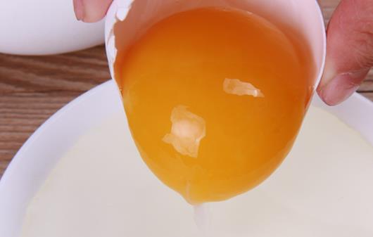 鵝蛋臭了還可以腌制嗎 臭鵝蛋吃了會(huì)不會(huì)中毒