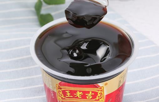 龜苓膏空腹可以吃嗎 龜苓膏吃多了會(huì)怎么樣