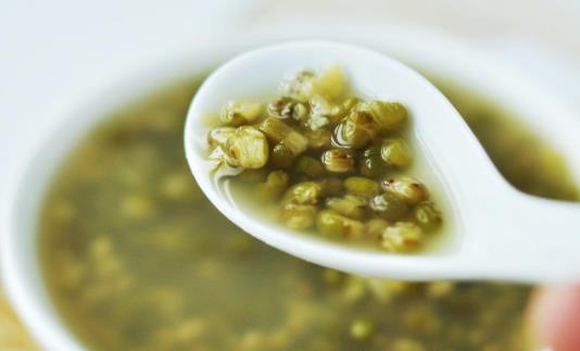 綠豆糖水放冰箱兩天還能吃嗎 綠豆糖水放冰箱可以放多久