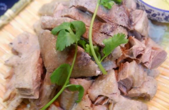 哪些人不宜吃鵝肉?鵝肉和什么一起吃好?