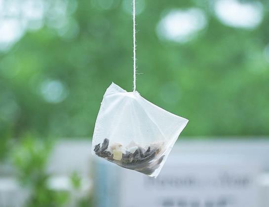 茶包能直接放開水里面嗎?第一次泡茶包的水要倒掉嗎?
