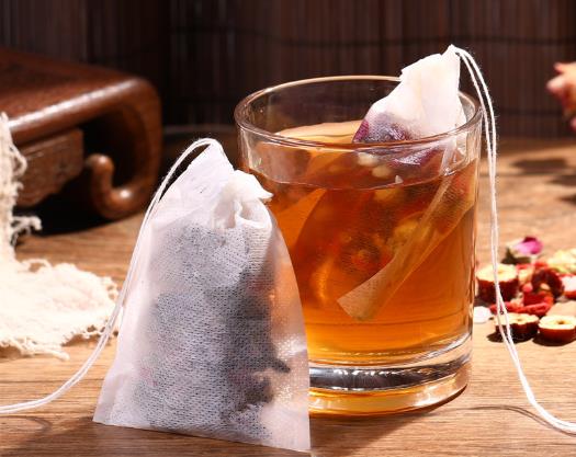茶包能直接放開水里面嗎?第一次泡茶包的水要倒掉嗎?