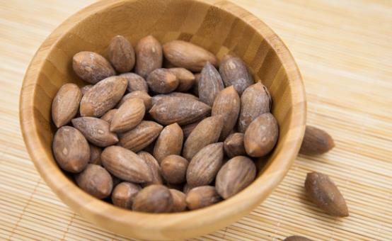 有痔瘡可以吃香榧嗎?吃香榧有哪些好處?