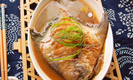 鯧魚是發(fā)物嗎?鯧魚有哪些功效?