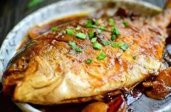 糖尿病患者可以吃鯧魚嗎?吃鯧魚有哪些好處?