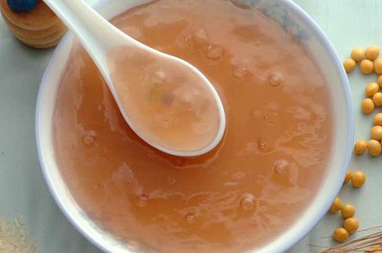 用熱水泡藕粉為什么會失。颗悍壑苯佑瞄_水沖還能吃嗎