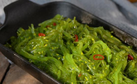吃裙帶菜能補鈣嗎?裙帶菜和海帶有什么區(qū)別?