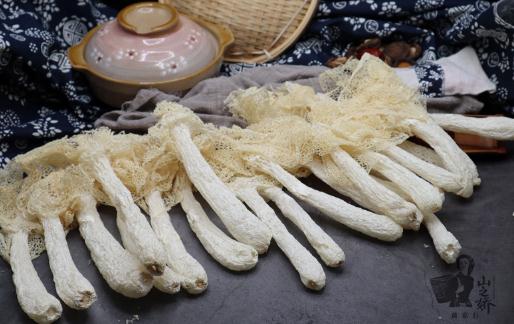 竹蓀發(fā)黃變色還能吃嗎 如何處理竹蓀