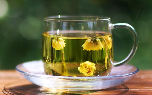 菊花茶苦的正常嗎 喝了有蟲(chóng)子的菊花茶會(huì)怎樣