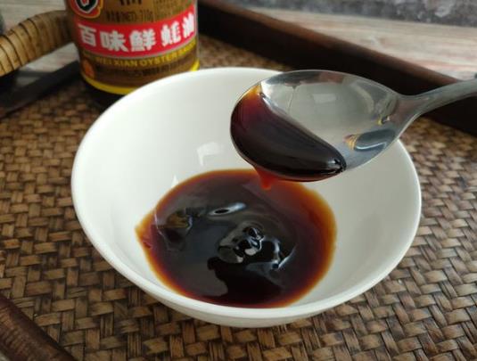 蠔油不蓋蓋子會壞嗎?蠔油倒多了菜還能吃嗎?