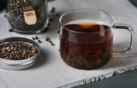 體內(nèi)濕氣重可以喝決明子嗎 決明子茶和苦蕎茶能一起喝嗎