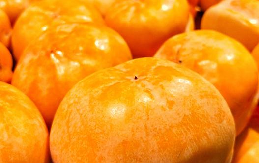 脆柿子可以多吃嗎 脆柿子放久了會(huì)變成軟柿子嗎