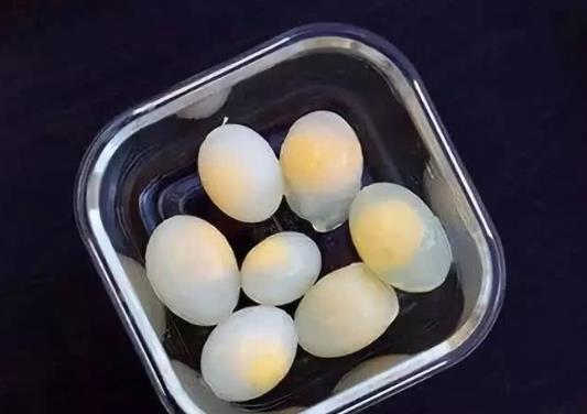 水煮鴿子蛋幾分鐘之后才能熟?鴿子蛋可以沖開(kāi)水喝嗎?