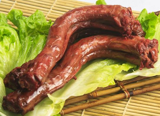 風(fēng)干鴨脖過(guò)期了還能吃嗎?風(fēng)干鴨脖是烤的好還是鹵的好