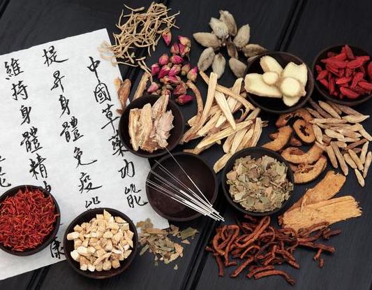 為啥喝中藥不能吃牛肉?中藥發(fā)霉是什么顏色的