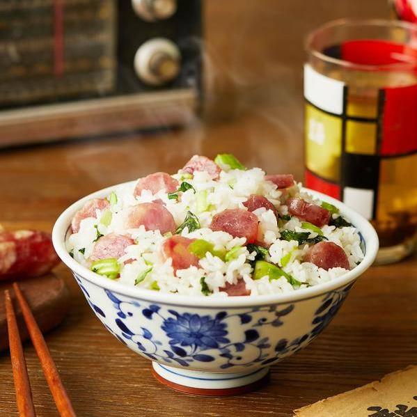 電梯飄出菜飯香,老字號(hào)立豐居然這么潮?