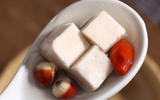 土茯苓能降尿酸嗎 土茯苓和什么煲湯最好