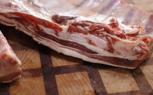吃了羊肉會(huì)便秘嗎?吃了羊肉便秘怎么辦?