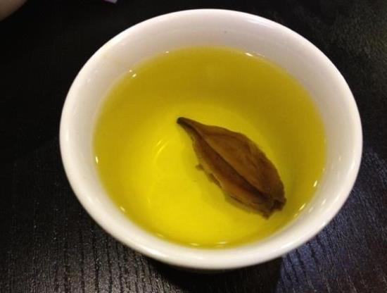 梔子泡水能過(guò)夜喝嗎?梔子泡水一次放多少合適