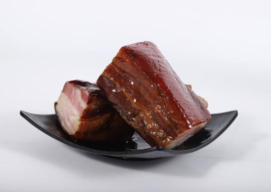 臘肉一直冷凍后過期的可以吃嗎?臘肉一直掛在通風(fēng)處可以嗎