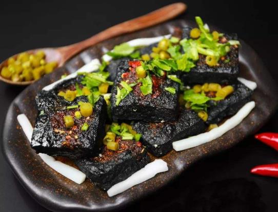 臭豆腐有黑色素嗎?臭豆腐吃了對(duì)身體好不好