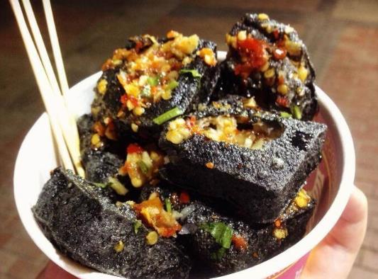 臭豆腐有黑色素嗎?臭豆腐吃了對(duì)身體好不好