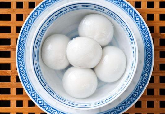 湯圓膨脹得好大了是不是熟了?食用酒釀湯圓會(huì)造成酒駕嗎