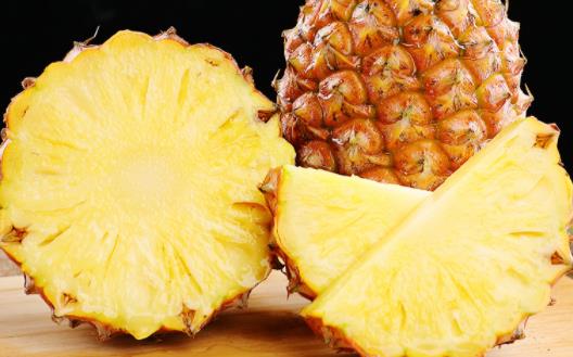 鳳梨沒(méi)熟放著會(huì)變熟嗎 鳳梨沒(méi)熟切開了怎么辦