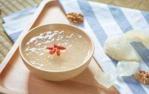 陽虛可以吃燕窩嗎 陽虛喝枸杞水好嗎