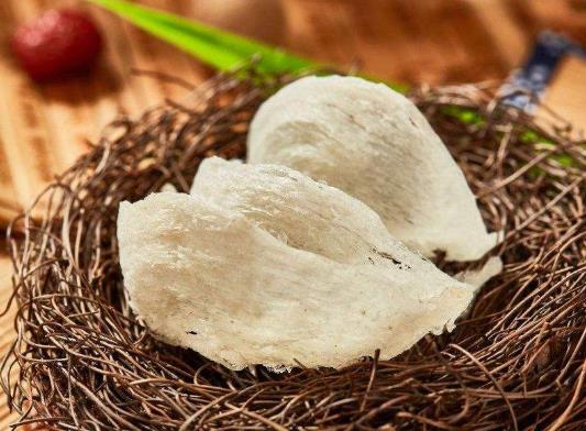 燕窩對(duì)月經(jīng)調(diào)理有效嗎?燕窩泡好后可以直接用鍋煮嗎
