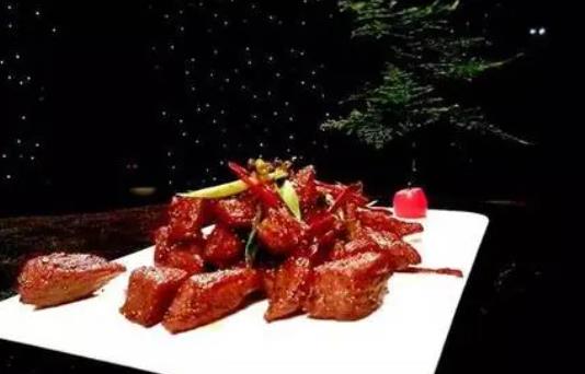 吃牛肉可以喝牛奶嗎?牛肉和牛奶一起吃的好處是什么?