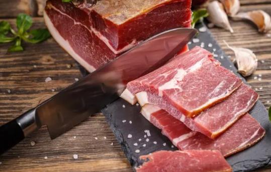 吃牛肉湯有什么好處?牛肉湯煮什么菜好吃?