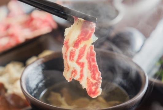 牛肉吃多了會(huì)長(zhǎng)胖嗎?肥胖的人可以吃牛肉嗎?